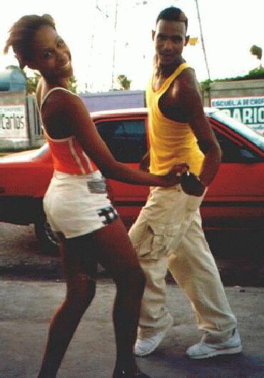 Danilsa y Silvano bailando la Salsa